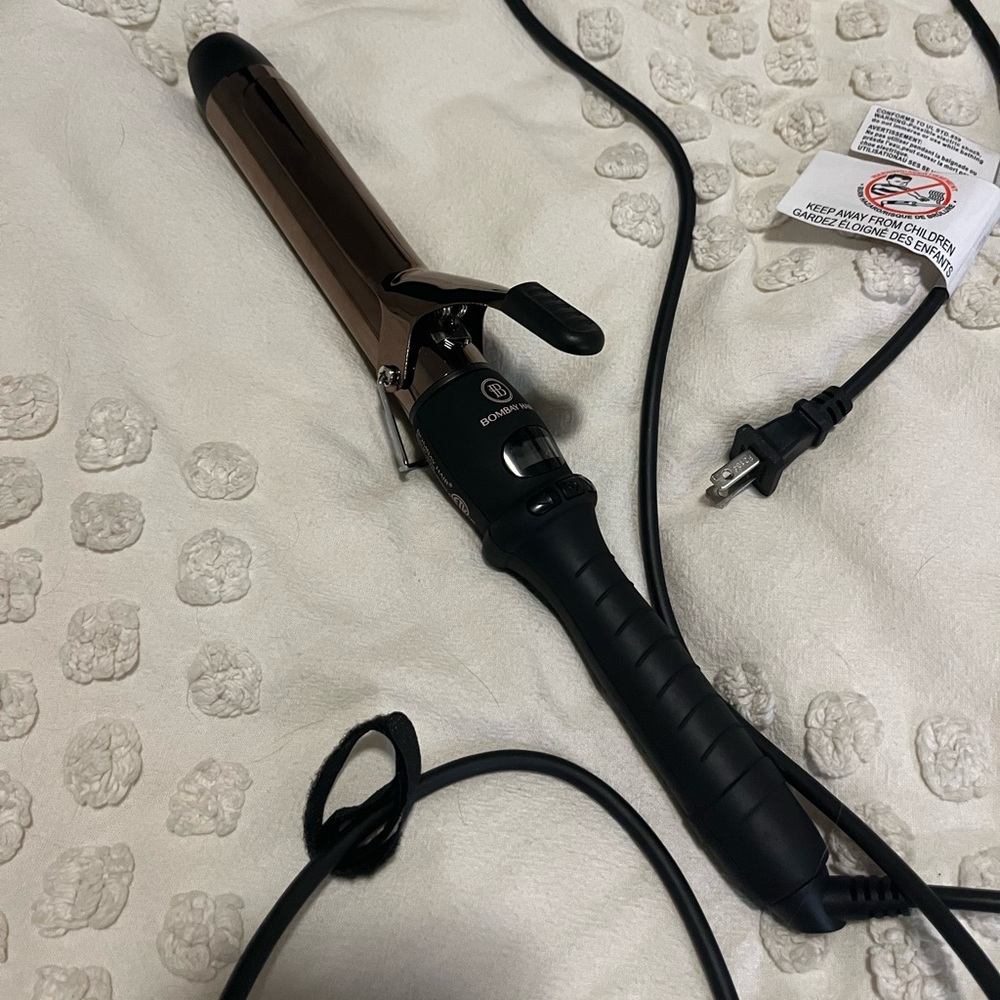 Bombay 32mm Rose Gold Curling Iron (with Clamp)